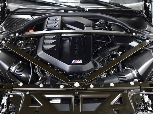 Used 2025 BMW M2 Base w/ Lighting Package image 27