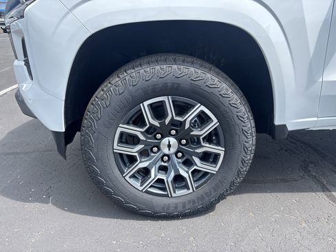 New 2025 Chevrolet Colorado Z71 w/ Z71 Convenience Package 2 image 10