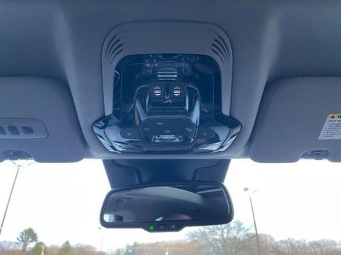 Used 2021 Alfa Romeo Stelvio Sprint w/ Sun & Sound Package image 23