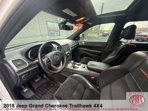Used 2018 Jeep Grand Cherokee Trailhawk image 26