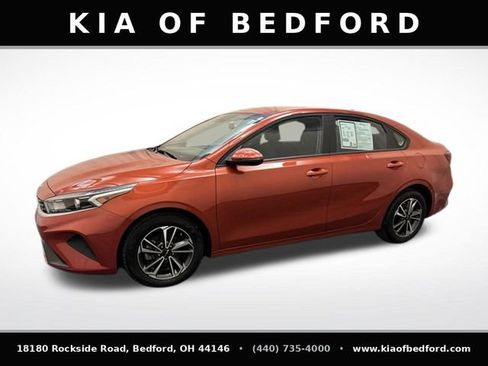 Certified 2023 Kia Forte LXS w/ LXS Technology Package FWD image 9