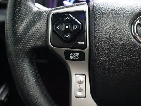 Used 2019 Toyota 4Runner Limited AWD/4WD image 34