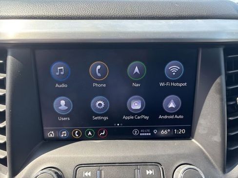 Used 2023 GMC Acadia SLT image 32