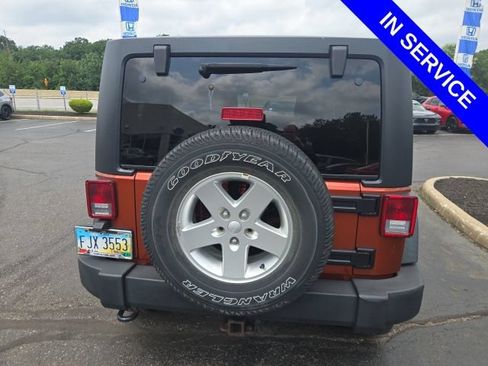 Used 2014 Jeep Wrangler Unlimited Sport w/ Quick Order Package 24S AWD/4WD image 11