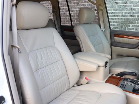 Used 2007 Lexus LX 470 4WD image 27