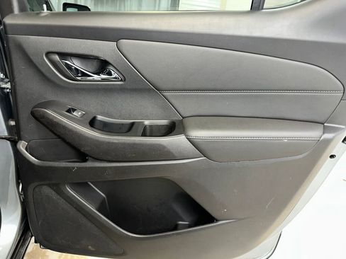 Certified 2023 Chevrolet Traverse LT image 30