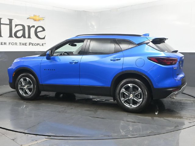 New 2026 Chevrolet Blazer LT w/ Convenience Package FWD image 30