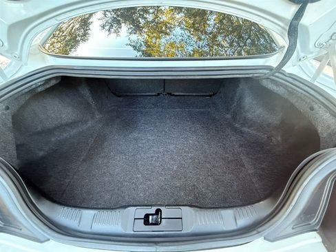 Used 2018 Ford Mustang GT image 15