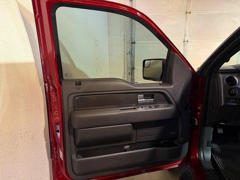 Used 2014 Ford F150 Raptor w/ Equipment Group 801A Luxury AWD/4WD image 8