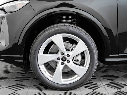 New 2025 Audi Q5 Premium Plus image 6