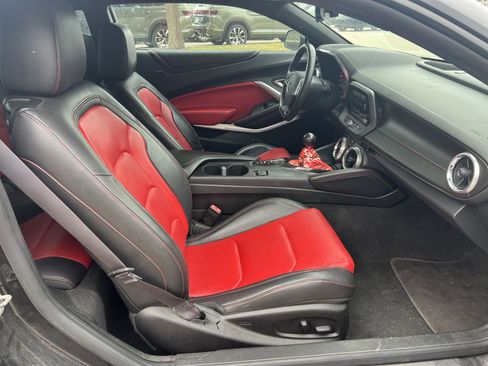Used 2017 Chevrolet Camaro LT image 28