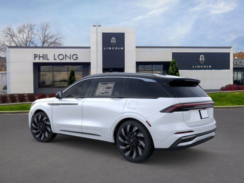 New 2026 Lincoln Nautilus Black Label w/ Jet Appearance Package image 43