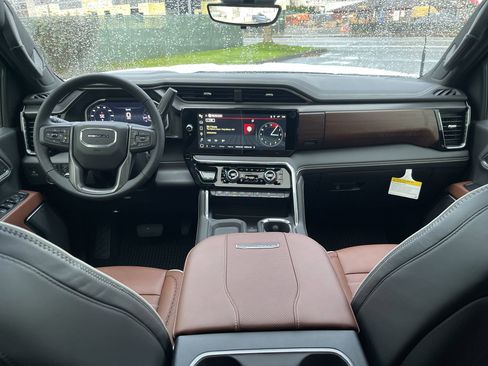 New 2026 GMC Sierra 3500 Denali Ultimate image 57