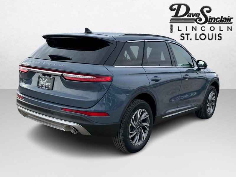 Used 2025 Lincoln Corsair AWD w/ Equipment Group 101A image 5
