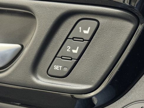 Used 2025 Acura ADX A-Spec image 16