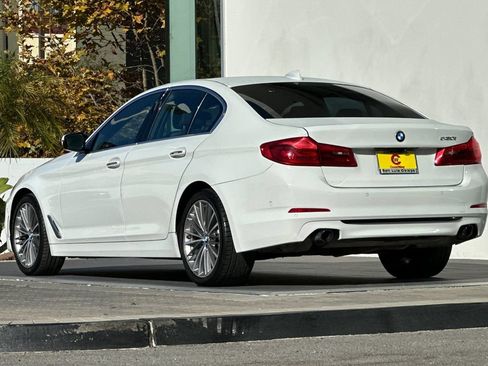 Used 2018 BMW 530i RWD image 5
