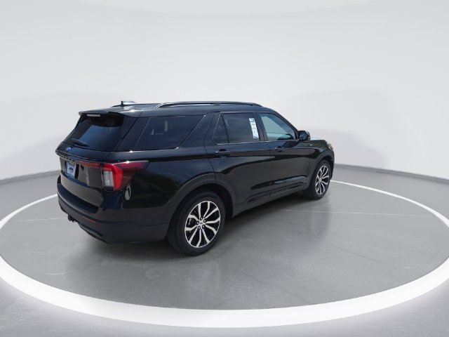 New 2026 Ford Explorer ST-Line RWD image 8