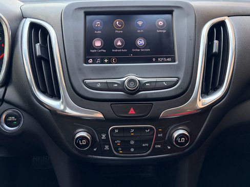Used 2020 Chevrolet Equinox LT FWD image 18