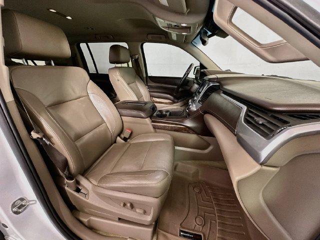 Used 2017 Chevrolet Suburban LT w/ Texas Edition Package RWD image 27