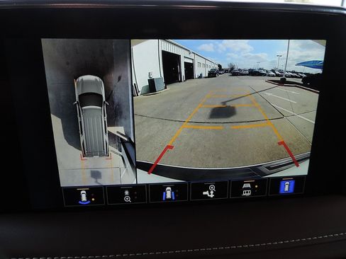 Used 2023 Chevrolet Tahoe High Country image 35