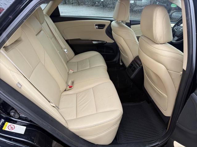 Certified 2017 Toyota Avalon XLE Plus w/ All Weather Liner Package FWD image 19