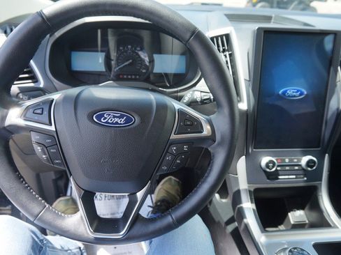 Used 2023 Ford Edge SEL w/ Convenience Package AWD/4WD image 11