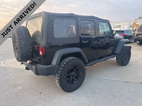 Used 2018 Jeep Wrangler Unlimited Sport image 5