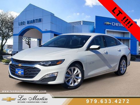 Used 2023 Chevrolet Malibu LT image 1