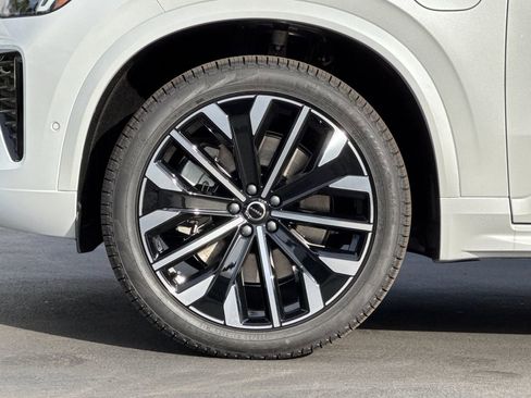 New 2026 Volvo XC90 T8 Ultra image 26