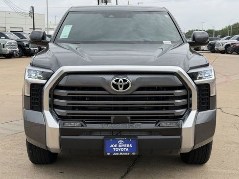 Used 2026 Toyota Tundra Limited w/ Power Package AWD/4WD image 3