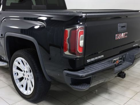 Used 2017 GMC Sierra 1500 Denali AWD/4WD image 41