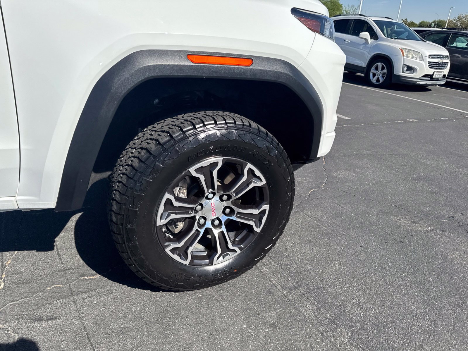 Used 2023 GMC Canyon AT4 AWD/4WD image 21