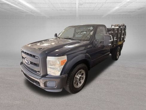 Used 2013 Ford F250 XL RWD image 4