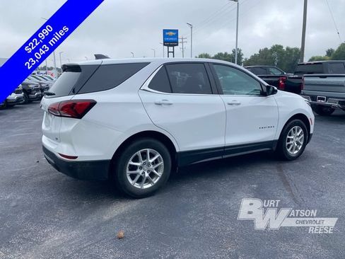 Used 2024 Chevrolet Equinox LT w/ LPO, Floor Liner Package FWD image 6