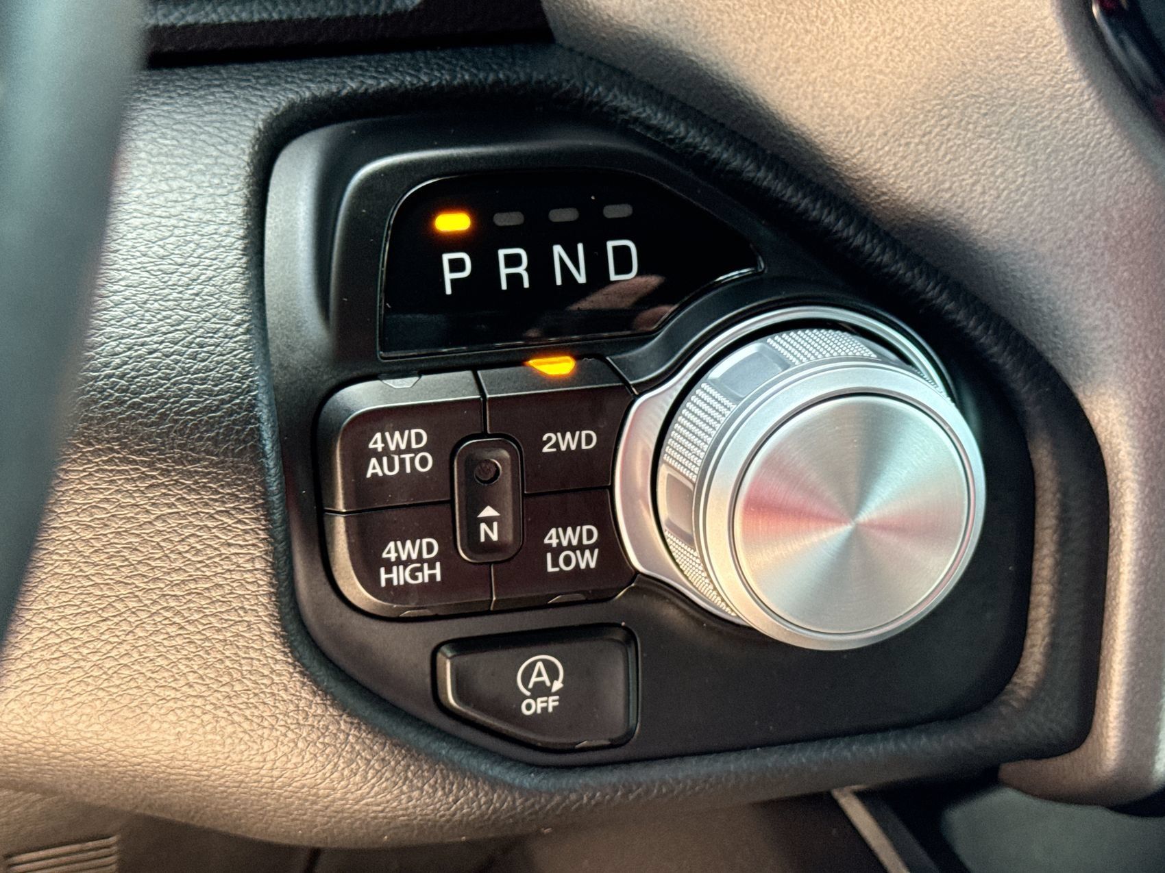 Used 2024 RAM 1500 Laramie AWD/4WD image 20