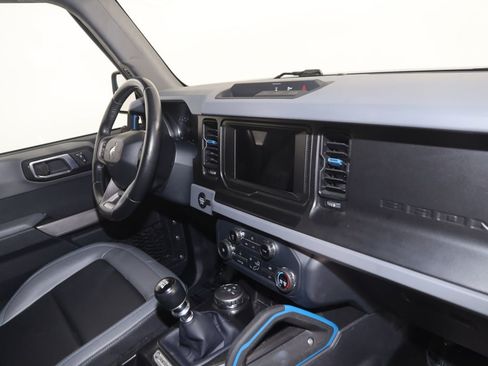 Used 2022 Ford Bronco Black Diamond AWD/4WD image 37