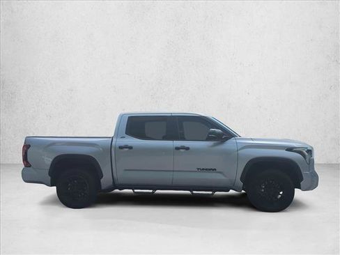 Used 2024 Toyota Tundra SR5 w/ SR5 Convenience Package AWD/4WD image 4