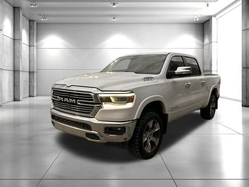 Used 2019 RAM 1500 Laramie AWD/4WD image 4
