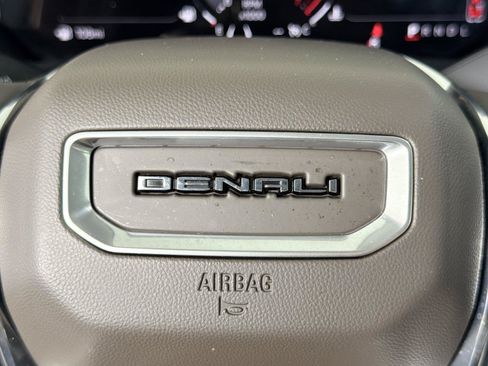 Used 2024 GMC Acadia Denali FWD image 25