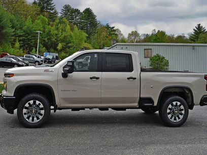 New 2026 Chevrolet Silverado 2500 Custom w/ Custom Value Package
