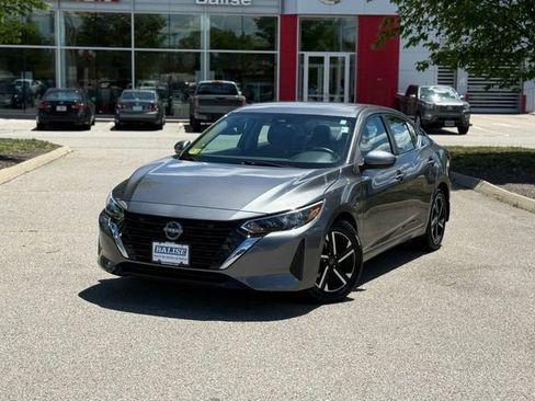 Certified 2024 Nissan Sentra SV FWD image 8