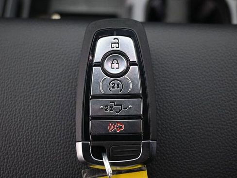 New 2026 Ford F250 Lariat RWD image 17