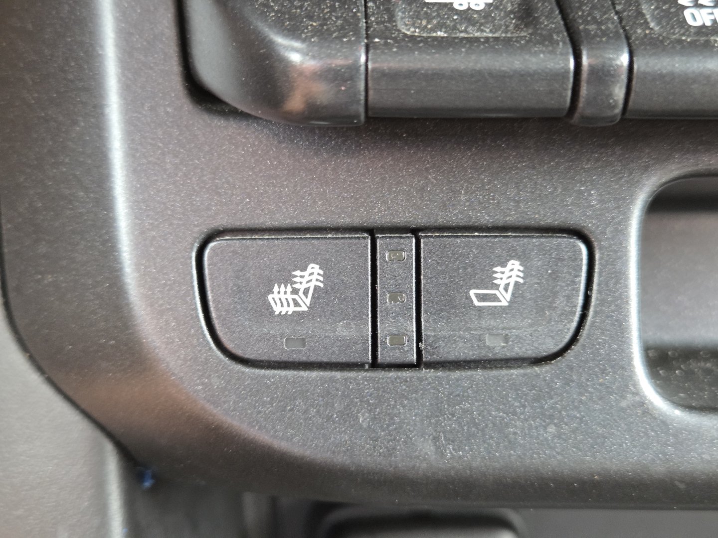 Used 2020 GMC Canyon SLT w/ Driver Alert Package AWD/4WD image 5