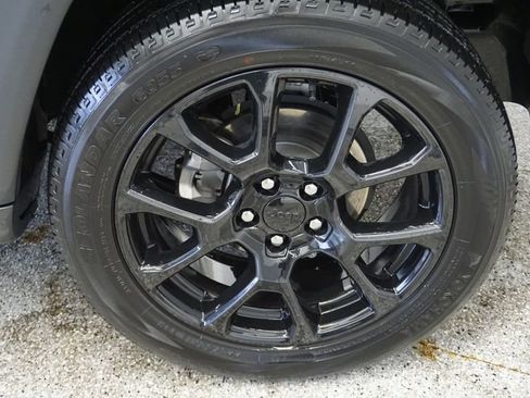 Certified 2022 Jeep Compass Altitude w/ Convenience Group image 20