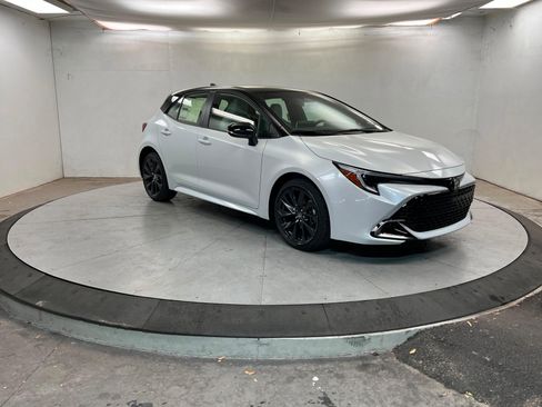 New 2026 Toyota Corolla XSE image 7