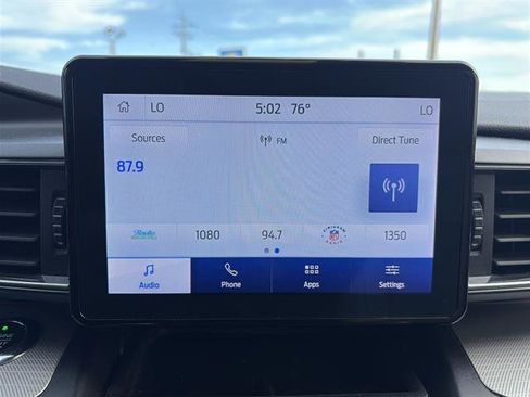 Used 2020 Ford Explorer XLT w/ Equipment Group 202A image 21