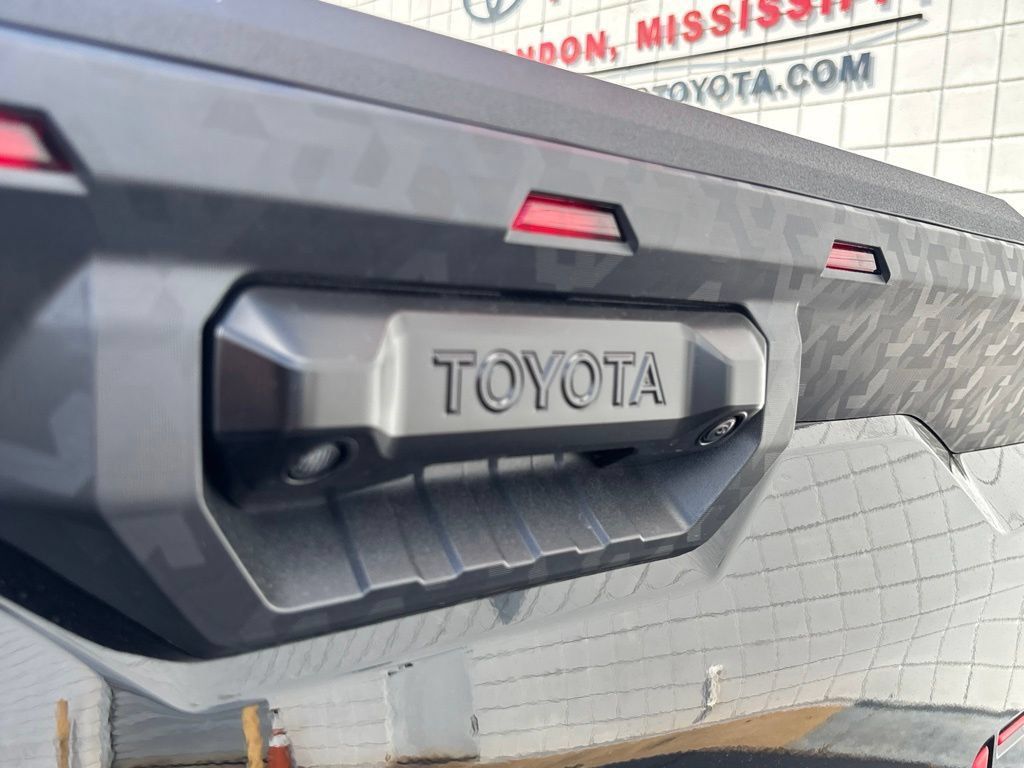 New 2026 Toyota Tundra TRD Pro AWD/4WD image 32
