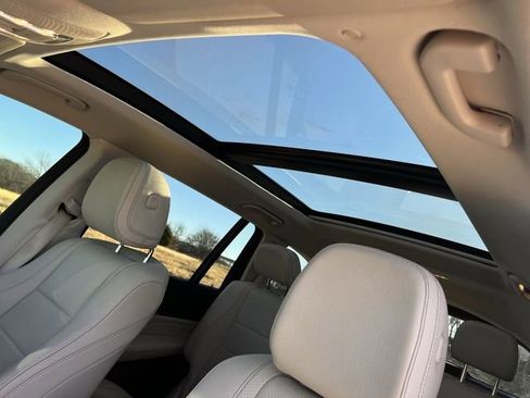 Used 2020 Mercedes-Benz GLS 450 4MATIC image 20