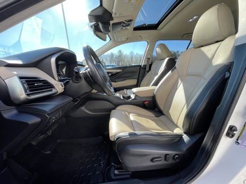 Certified 2025 Subaru Outback Limited w/ Popular Package #2 image 19