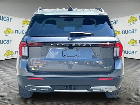 New 2026 Ford Explorer Active w/ Active Comfort Package AWD/4WD image 5